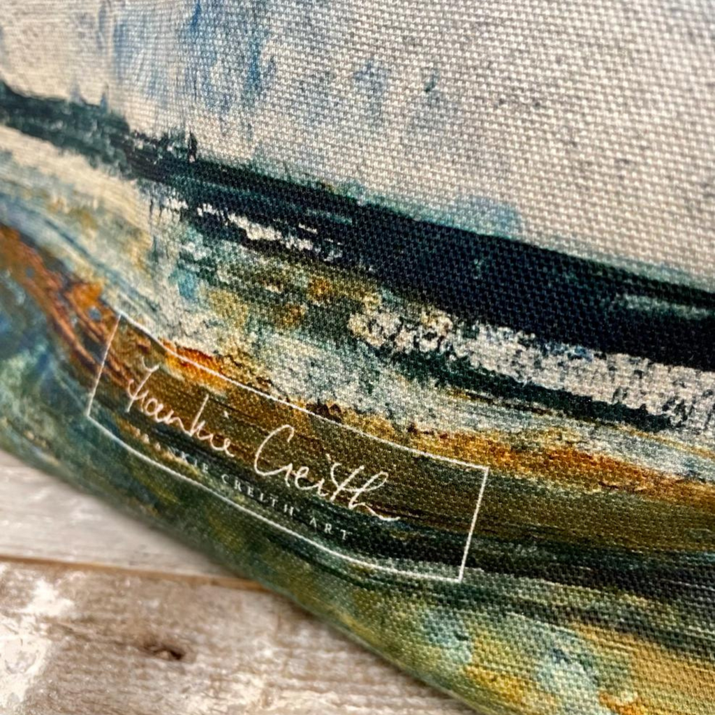 Skerries Wash and Make Up Bag frankie creith logo